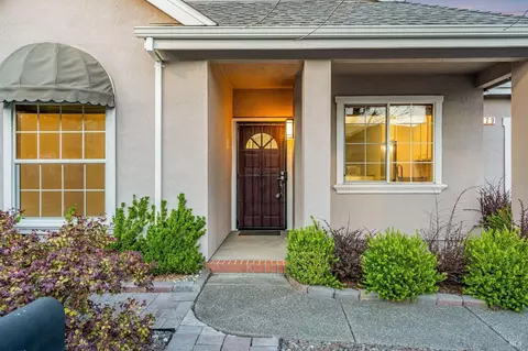 720 Glen Miller Dr, Windsor, CA 95492 photo 2
