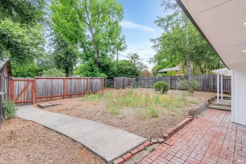 Exterior - 203 Donald St, Graton, CA 95444 photo 7 of 10
