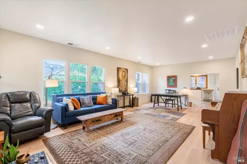 Living - 203 Donald St, Graton, CA 95444 photo 1 of 3