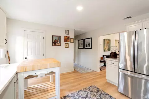 Entry Way - 203 Donald St, Graton, CA 95444 photo 1 of 2