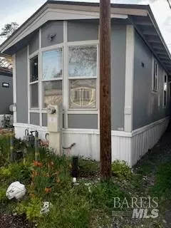6070 Old Redwood Hwy #15, Penngrove, CA 94951