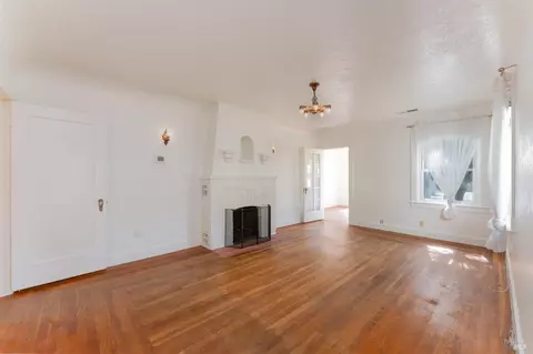 Living - 735 Grove Ave, Ukiah, CA 95482 photo 1 of 5