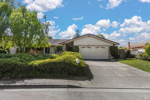 521 Locust Dr, Vallejo, CA 94591