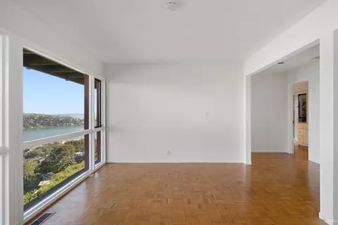 Living - 192 Spencer Ave, Sausalito, CA 94965 photo 9 of 10