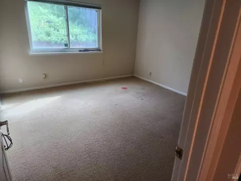 Bedroom - 245 Sandy Beach Rd, Vallejo, CA 94590 photo 1 of 2
