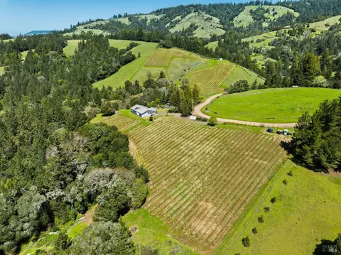 1550 Guntley Rd, Philo, CA 95466
