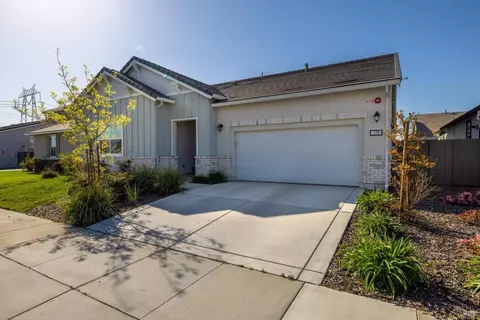 Exterior - 779 Hydrangea Dr, Vacaville, CA 95687 photo 2 of 19