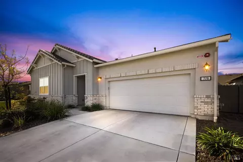 Exterior - 779 Hydrangea Dr, Vacaville, CA 95687 photo 19 of 19
