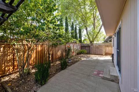 669 Wilford Cir, Cotati, CA 94931 photo 24