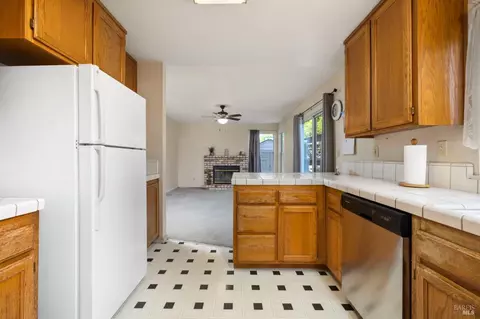 669 Wilford Cir, Cotati, CA 94931 photo 13