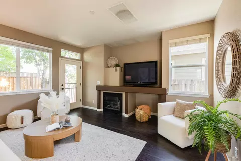 8064 Leno Dr, Windsor, CA 95492 photo 17
