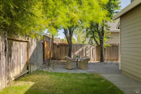 8064 Leno Dr, Windsor, CA 95492 photo 37