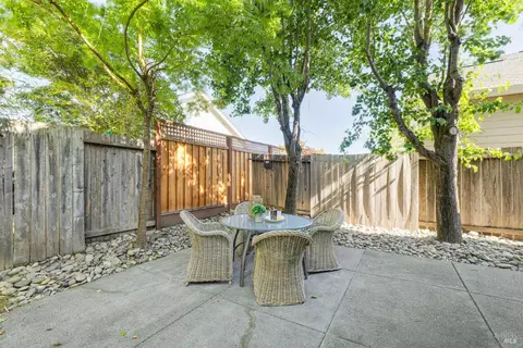 8064 Leno Dr, Windsor, CA 95492 photo 36
