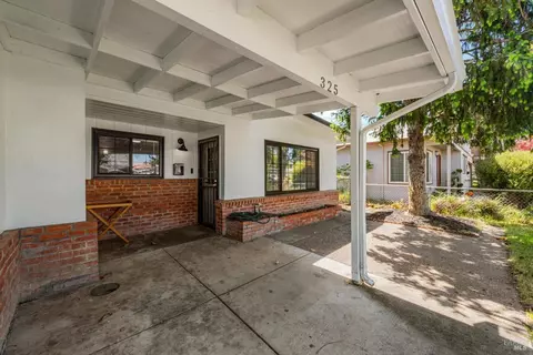 Exterior - 325 Grape St, Vacaville, CA 95688 photo 7 of 17