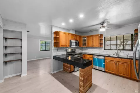 Kitchen - 325 Grape St, Vacaville, CA 95688 photo 3 of 8