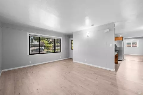 Living - 325 Grape St, Vacaville, CA 95688 photo 3 of 11