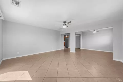 Living - 325 Grape St, Vacaville, CA 95688 photo 9 of 11