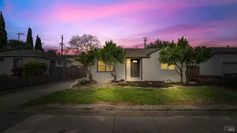 709 Humboldt St, Vallejo, CA 94591 photo 2