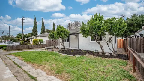 709 Humboldt St, Vallejo, CA 94591 photo 3