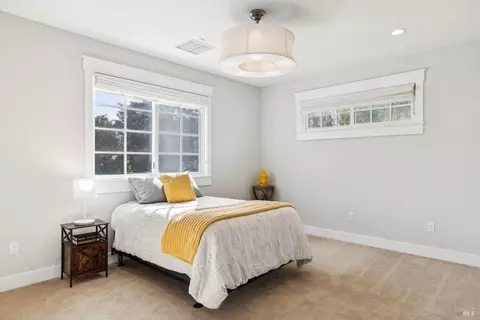 Bedroom - 9123 Red Hill Ct, Cotati, CA 94931 photo 4 of 5