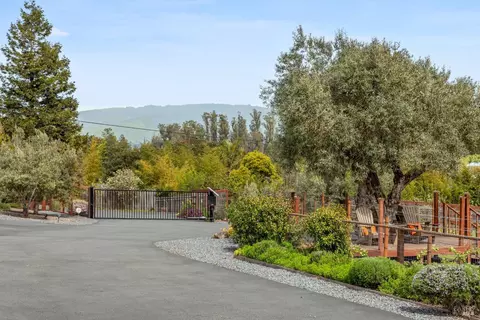 Exterior - 9123 Red Hill Ct, Cotati, CA 94931 photo 17 of 31
