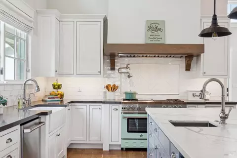 Kitchen - 9123 Red Hill Ct, Cotati, CA 94931 photo 9 of 18