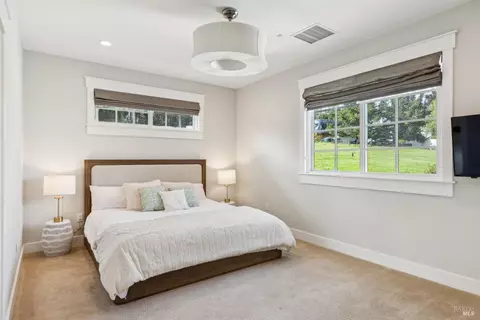 Bedroom - 9123 Red Hill Ct, Cotati, CA 94931 photo 3 of 5