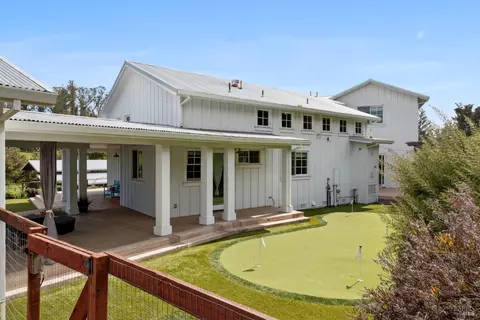 Exterior - 9123 Red Hill Ct, Cotati, CA 94931 photo 8 of 31