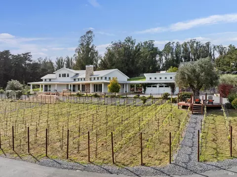 Exterior - 9123 Red Hill Ct, Cotati, CA 94931 photo 28 of 31