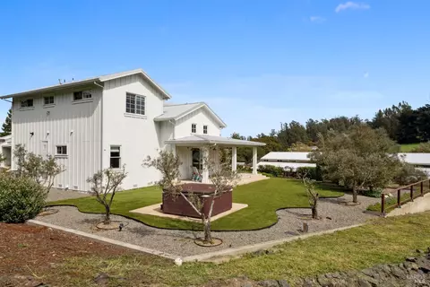 Exterior - 9123 Red Hill Ct, Cotati, CA 94931 photo 10 of 31