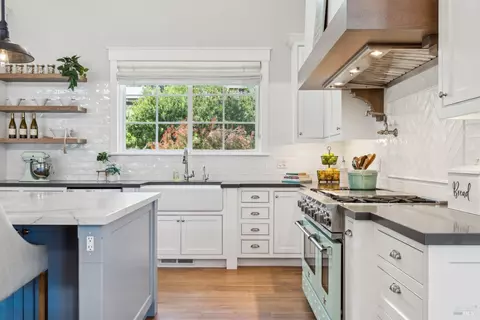 Kitchen - 9123 Red Hill Ct, Cotati, CA 94931 photo 4 of 18