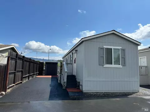 311 Lake Mendocino Dr #12, Ukiah, CA 95482