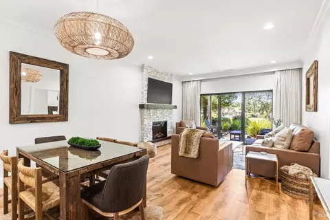 802 Augusta Cir, Napa, CA 94558