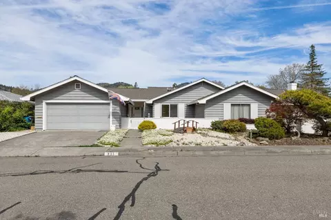 331 Laurel Leaf Pl, Santa Rosa, CA 95409