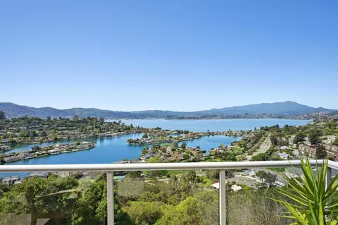 52 Red Hill Cir, Tiburon, CA 94920