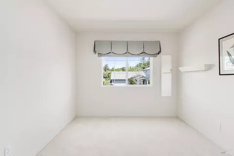 116 Philip Dr, Healdsburg, CA 95448 photo 13