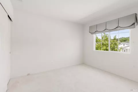 116 Philip Dr, Healdsburg, CA 95448 photo 12