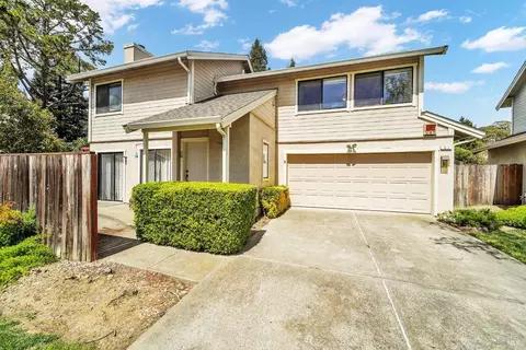 554 Buckeye Ct, Benicia, CA 94510