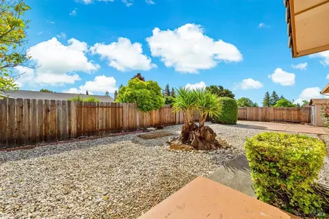 Exterior - 2196 Monterey Dr, Fairfield, CA 94534 photo 13 of 27