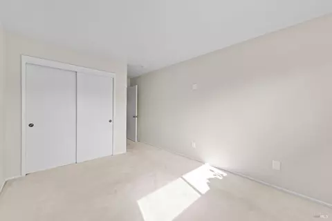 Bedroom - 2196 Monterey Dr, Fairfield, CA 94534 photo 12 of 17