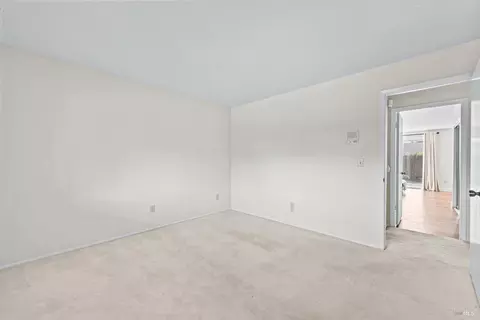 Bedroom - 2196 Monterey Dr, Fairfield, CA 94534 photo 15 of 17