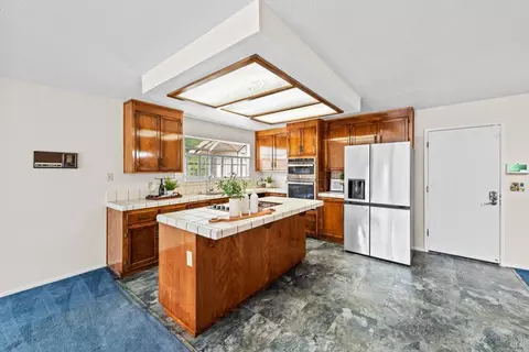 Kitchen - 2196 Monterey Dr, Fairfield, CA 94534 photo 1 of 11
