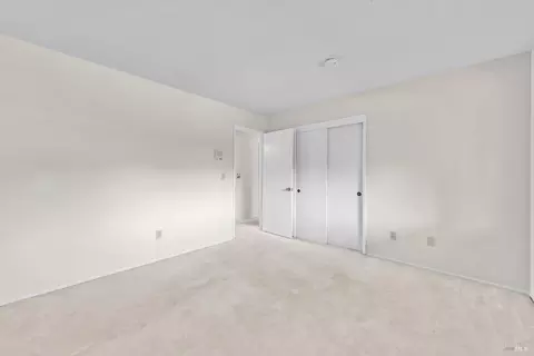 Bedroom - 2196 Monterey Dr, Fairfield, CA 94534 photo 16 of 17