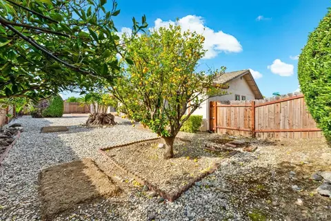 Exterior - 2196 Monterey Dr, Fairfield, CA 94534 photo 20 of 27