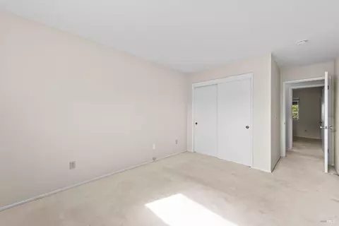 Bedroom - 2196 Monterey Dr, Fairfield, CA 94534 photo 11 of 17