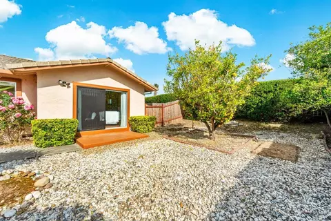 Exterior - 2196 Monterey Dr, Fairfield, CA 94534 photo 17 of 27