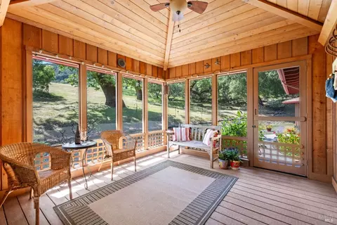Exterior - 3400 Mcnab Ranch Rd, Ukiah, CA 95482 photo 3 of 19