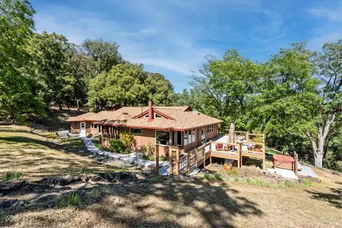 Exterior - 3400 Mcnab Ranch Rd, Ukiah, CA 95482 photo 12 of 19