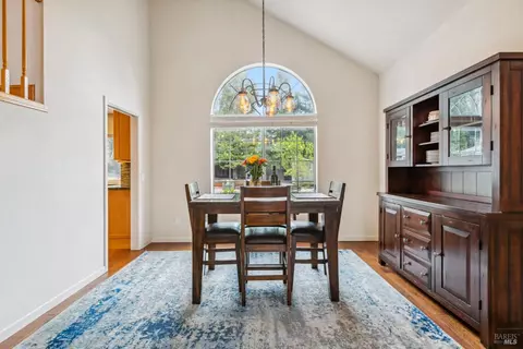 9558 Vancouver Ln, Windsor, CA 95492 photo 18