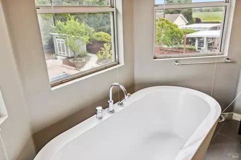9558 Vancouver Ln, Windsor, CA 95492 photo 33